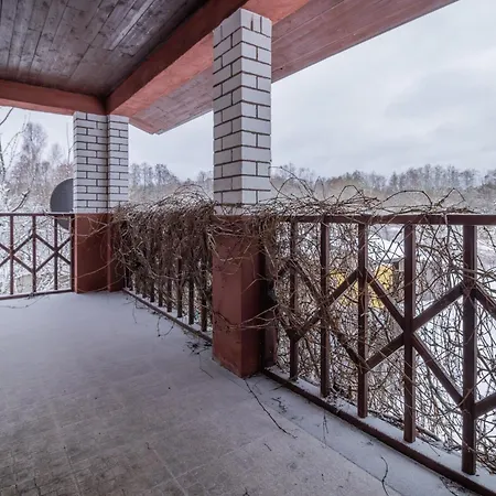 Kosmos - - - Quiet Stretch By The Sea And Forest! *