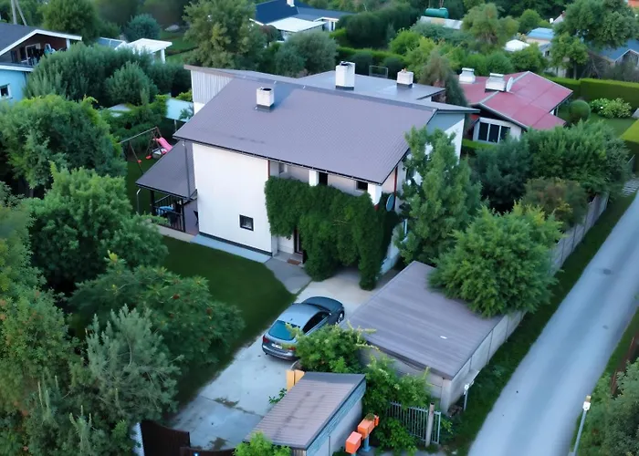 Kosmos - - - Quiet Stretch By The Sea And Forest! بيت للعطل